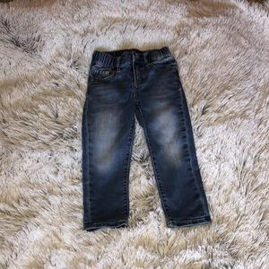 Baby Gap slim jeans - 2T. Excellent condition!